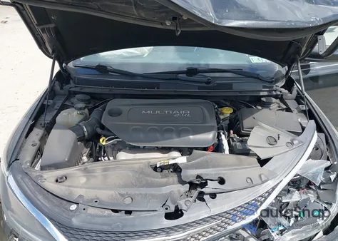 2015 Chrysler 200 Limited из США, поврежденный, VIN 1C3CCCAB4FN655171